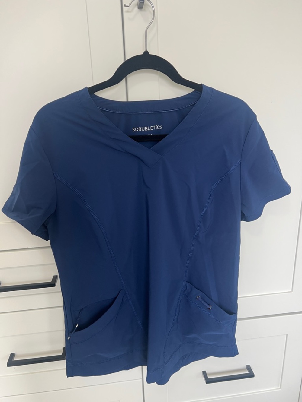Women's Navy V-Neck Short Sleeve Scrub Top